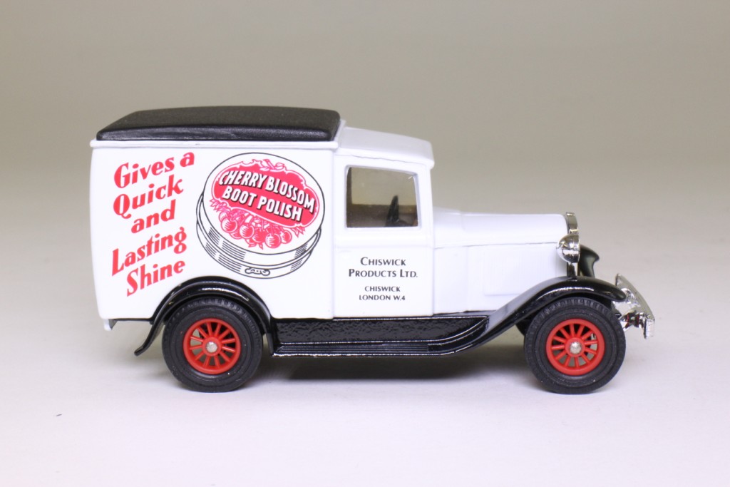 Yesteryear Collection_files/Y22/Y22-1-1(2).jpg